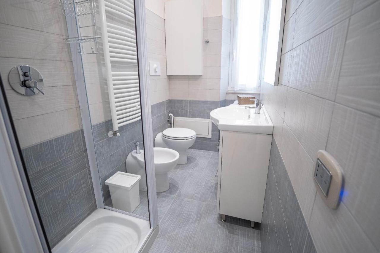 Noliday Suite Riviera Luxury Sea Flat Exterior photo